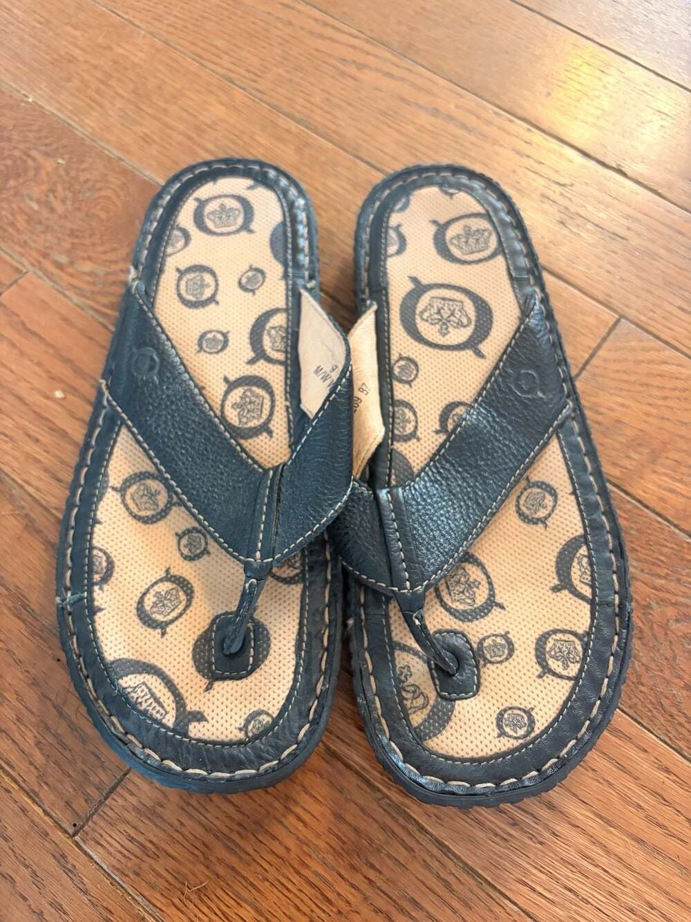 Vintage Born Men's Corvo II Flip-Flop, Black, Size 9 / 40.5